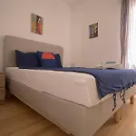 House Leta Cozy Hideaway With Pool Villa