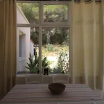 House Leta Cozy Hideaway With Pool