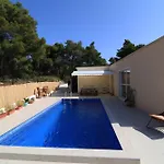 Villa House Leta Cozy Hideaway With Pool *