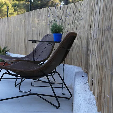 House Leta Cozy Hideaway With Pool * Rukavac (Vis)