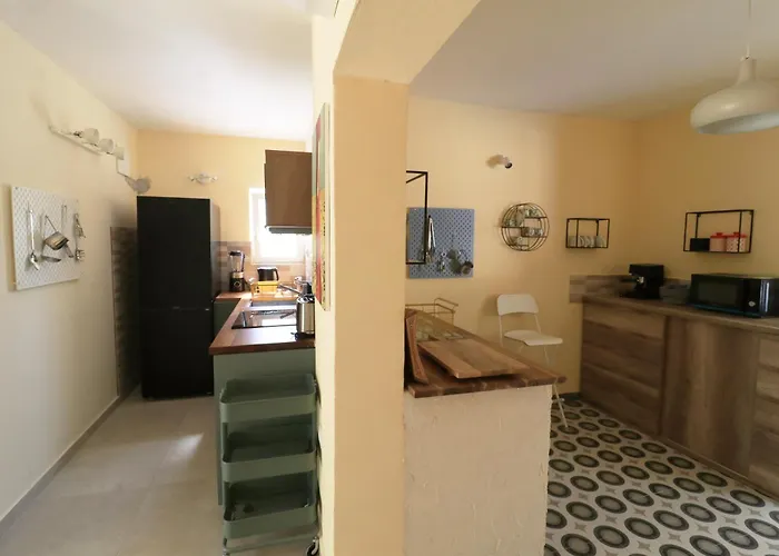 Villa House Leta Cozy Hideaway With Pool