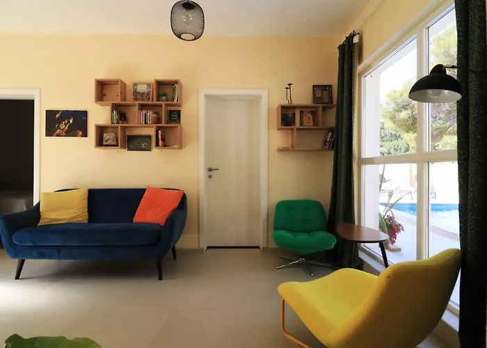 Villa House Leta Cozy Hideaway With Pool *